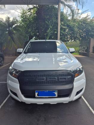 FORD RANGER 2.2 XLS 4X2 CD 16V DIESEL 4P AUTOMÁTICO